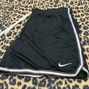 Nike Dri-fit Large